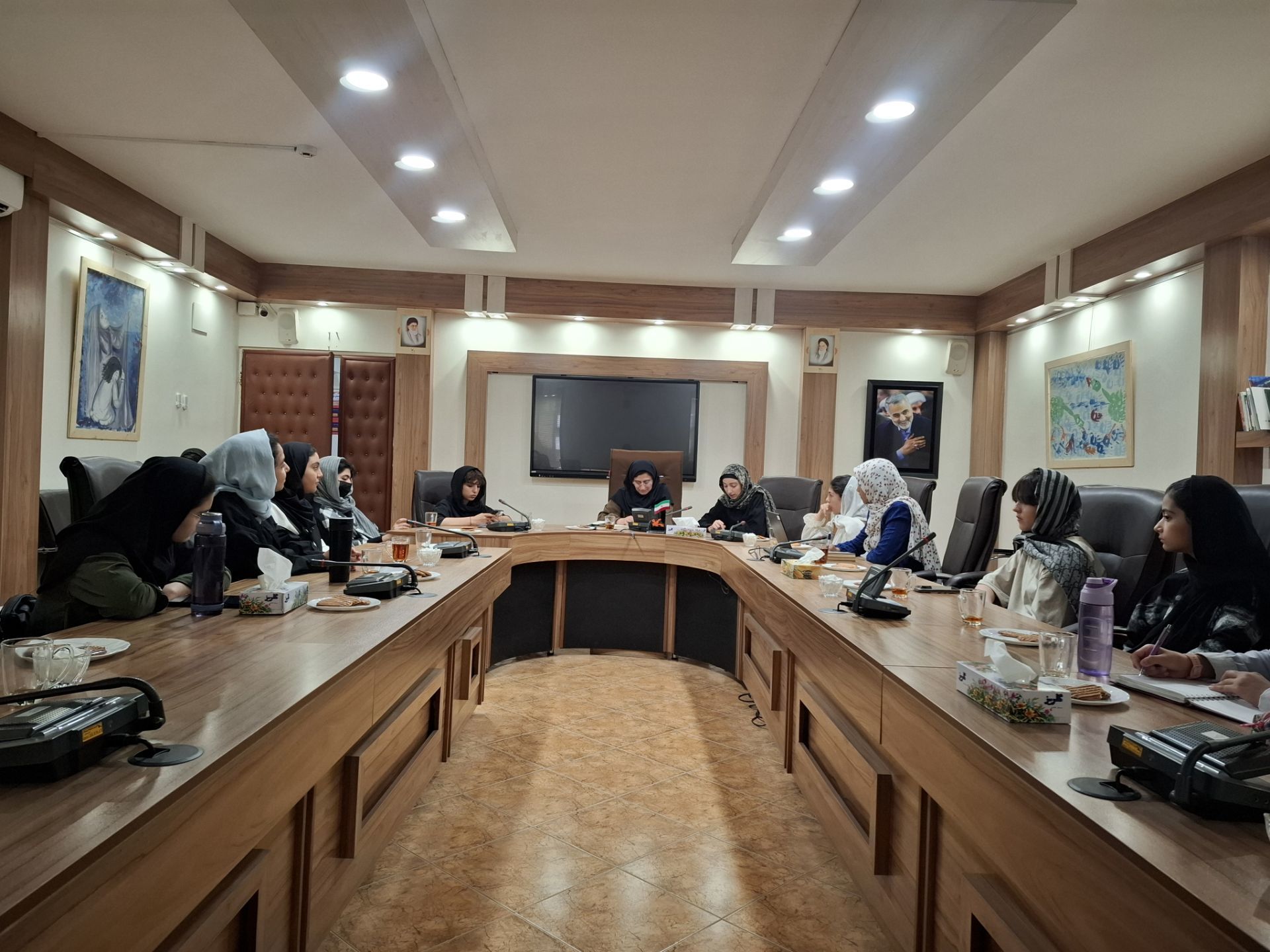 صدو شصت و ششمین انجمن ادبی آفتاب با محوریت داستان  