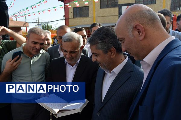 بهارستان روی ریل پیشرفت، افتتاح چندین طرح خدماتی و عمرانی