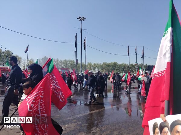حماسه‌ میلیونی باید برخاست در بدرقه یار دیرین