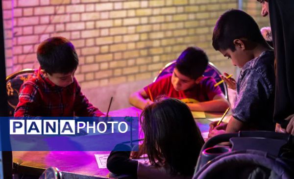 جشن خیابانی ولادت امام حسین (ع) در شهرستان ورامین