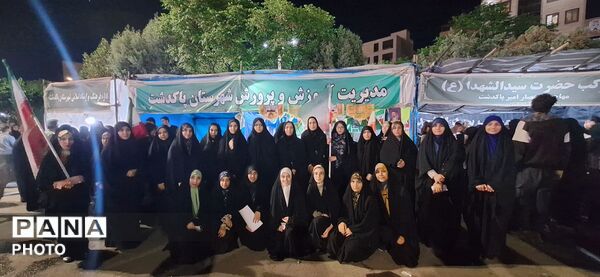 حضور گسترده و دشمن شکن دانش آموزان و فرهنگیان در غرفه آموزش و پرورش به میزبانی آموزشگاه الغدیر