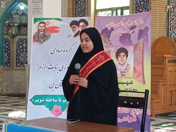 اردوی یک روزه دانش‌آموزان بسیجی همراه با ساخت موشک‌های استکبارستیزی 