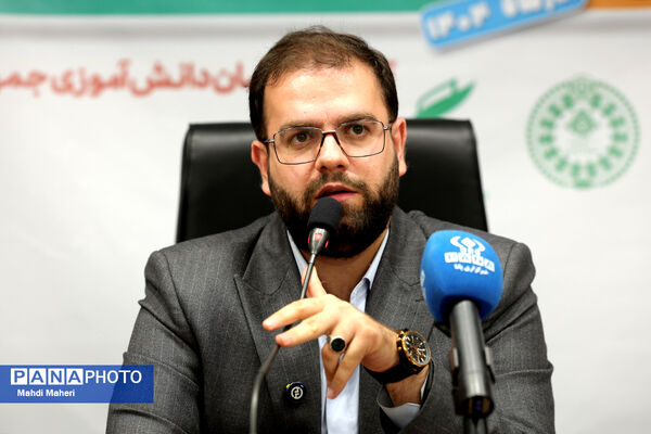 اولین نشست کارگروه تدوین سند دوازدهمین دوره مجلس دانش‌آموزی
