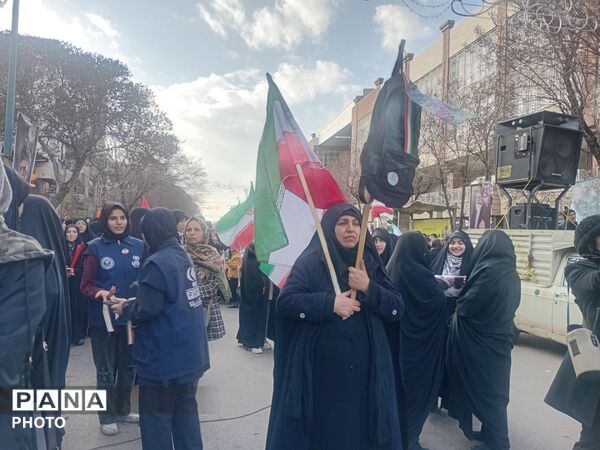 لبیک دهه‌نودی‌های تبریز به سیدمجتبی