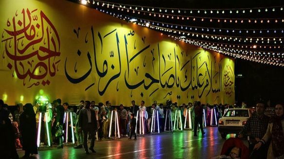 حال و هوای خیابان‌های مشهد در شب نیمه شعبان 