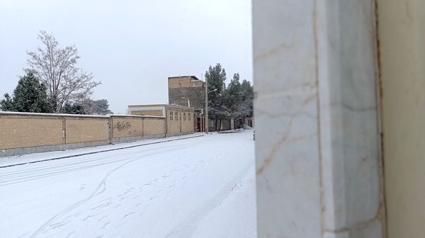 بارش نعمت الهی برف در شهرستان زیبای نیشابور 