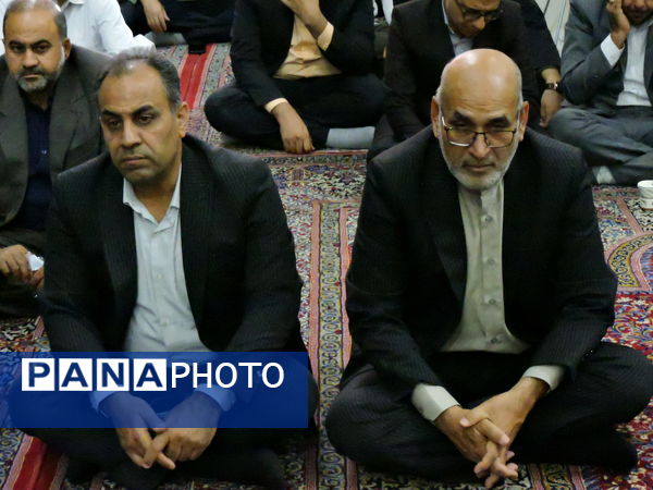 گرامیداشت شهدای هفته دولت در مسجد حظیره یزد