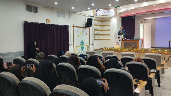 همایش مادر دختری ویژه خبرنگاران پانا شهرستان خلیل‌آباد 