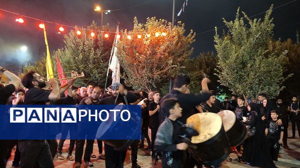 آیین مشعل‌گردانی نجفی‌های مقیم قم