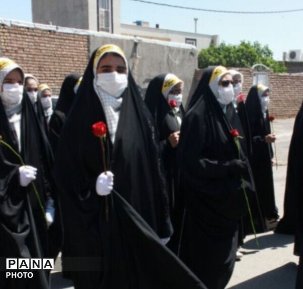 رزمایش بانوان جانفدای ایران در شهر آوه