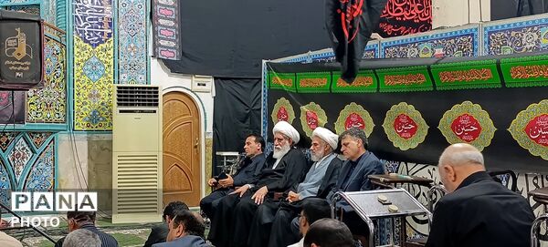 آیین گرامیداشت چهارمین ماهگرد شهادت «رهبر شهید» و شهدای دانش‌آموز دبستان شجره طیبه میناب