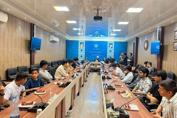 تجلیل از دانش‌آموزان اتحادیه انجمن‌های اسلامی در بهارستان‌۲