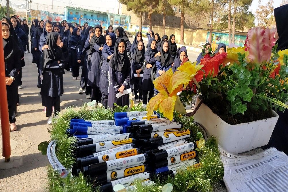 بازگشایی مدارس در دبیرستان دخترانه شهید مجید دهنوی نیشابور