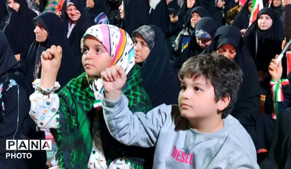 نود شب ایستادگی ، تداوم حضور حماسی در نجف آباد