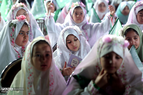 اولین جشن تکلیف کف خیابان