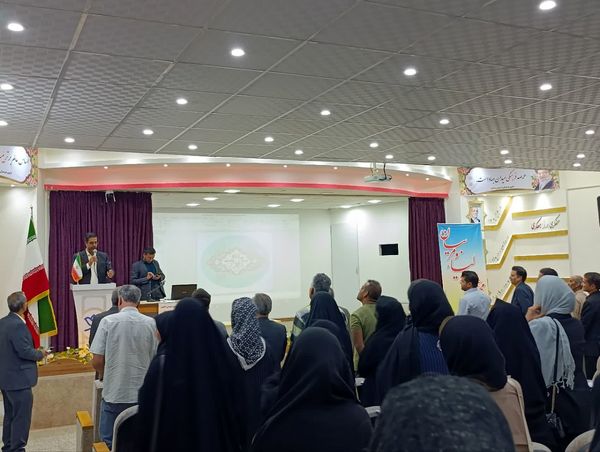 اولین جلسه انجمن اولیا و مربیان دبیرستان رئیس زاده شهرستان خلیل آباد 