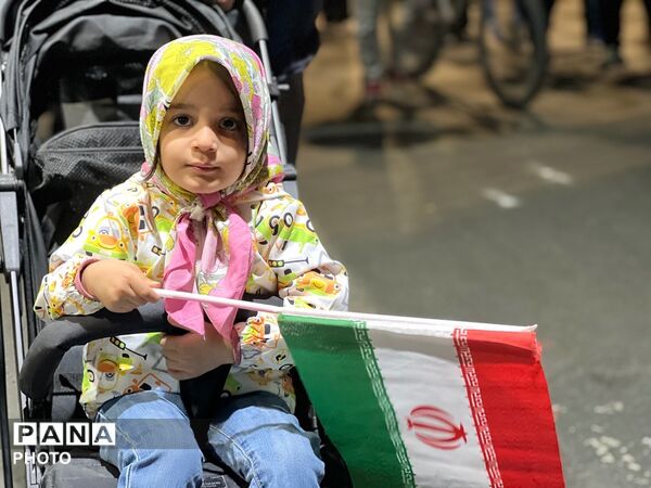 حضور کودکان در تجمعات مردمی کرج