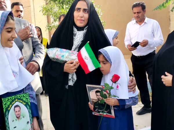 آیین سال تحصیلی جدید در مدرسه شاهد پوررضایی یزد