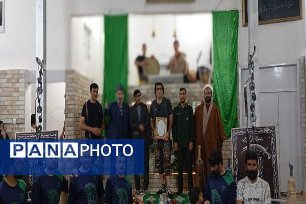 جشن امتیازدهی سالانه ورزشکاران به مناسبت روز فرهنگ پهلوانی و ورزش زورخانه ای در گود باستانی شهر بار 