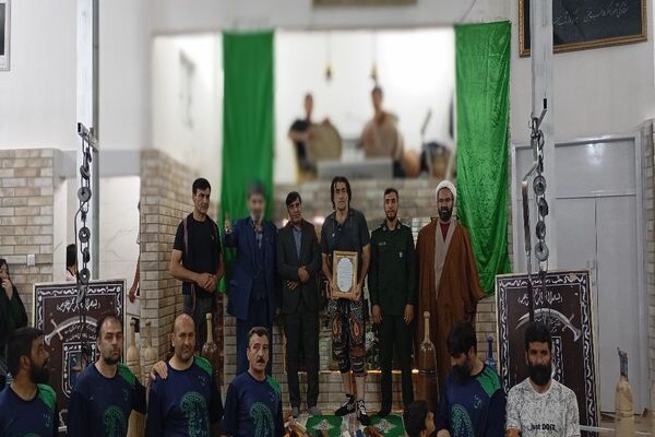 جشن امتیازدهی سالانه ورزشکاران به مناسبت روز فرهنگ پهلوانی و ورزش زورخانه ای در گود باستانی شهر بار 
