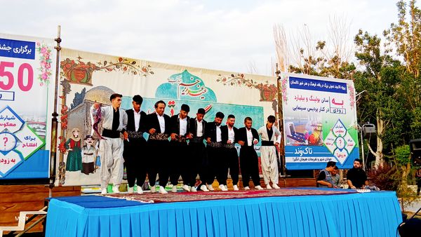 تی‌تی ؛‌ جشنی‌که تاکستان‌ را‌ به‌ تپش‌ انداخت