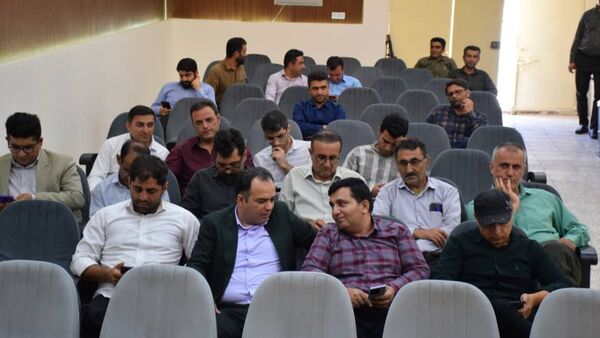 تجلیل از کارمندان بیمارستان شهدا لردگان در هفته‌ دولت