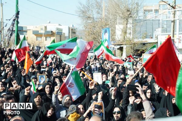 اجتماع سراسری میثاق با امام شهید امت و بیعت با رهبر منتخب خبرگان رهبری