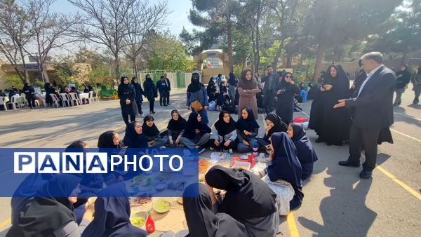 جشنواره غذای سالم در مدارس ناحیه ۶ مشهد