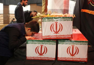 حال و هوای زائران معراج الشهدای گمنام استان قم 