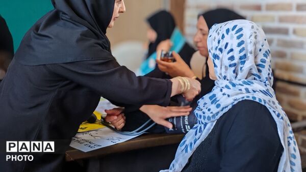 کمپین اندازه گیری فشار خون در نیشابور 
