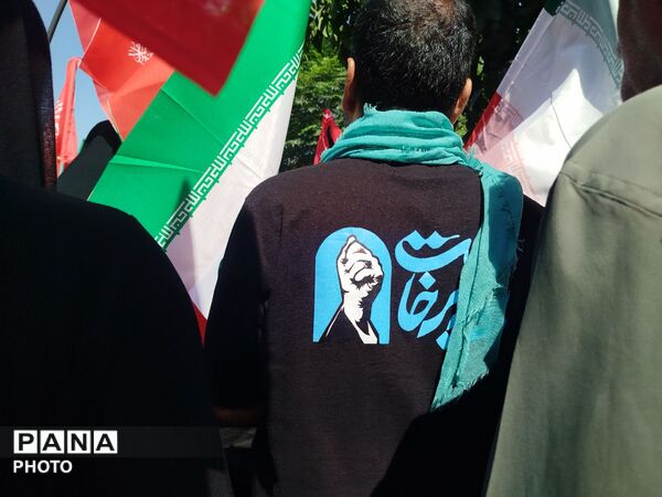 اتحاد و همبستگی مردم ایران در تشییع رهبر انقلاب 
