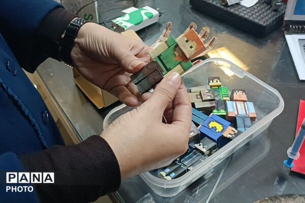 نمایشگاه «جابر دست‌سازه» مخترعان کوچک در آموزشگاه علامه طباطبایی پیشوا
