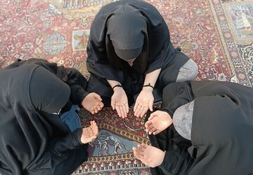 دعای عرفه، صحنه هم‌صدایی دل‌ها در بندگی خدا