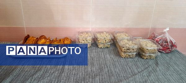 جشنواره نوجوان خوارزمی تلفیقی از علم و عمل در دبیرستان استعدادهای درخشان فرزانگان ملارد