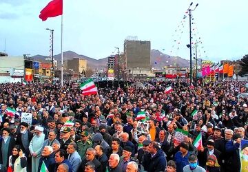 برگزاری مراسم باشکوه راهپیمایی ۲۲بهمن‌ در شهرستان ملایر