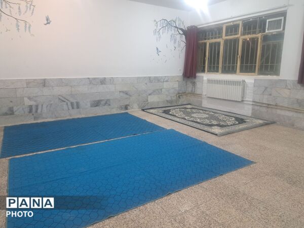 آماده‌سازی دبیرستان علی افشارنژاد ناحیه۶ مشهد برای اسکان زائران 