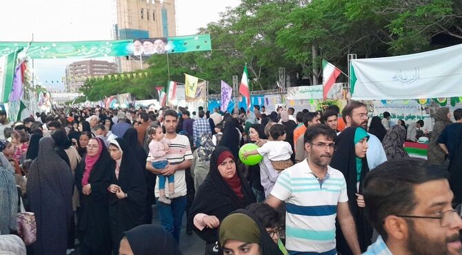 حضور پرشور در خیابان‌ها به وقت عید امامت