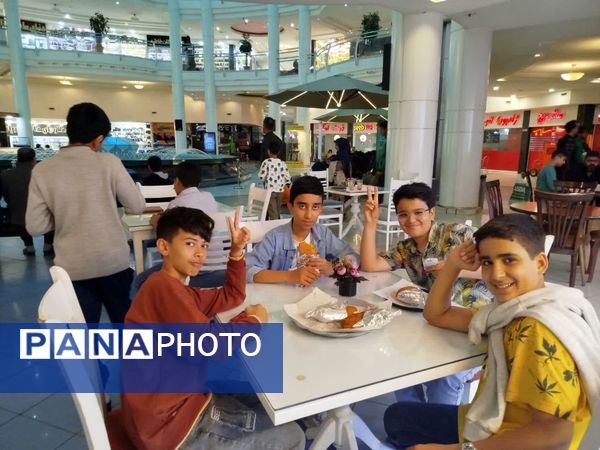 برگزاری اردوی تفریحی ـ زیارتی دبیرستان نمونه دولتی دانش به مقصد مشهد مقدس