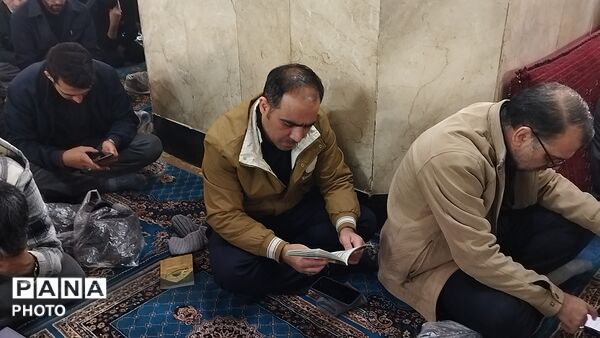 قرائت آل یاسین به یاد رهبر شهید معظم انقلاب اسلامی در نیشابور 