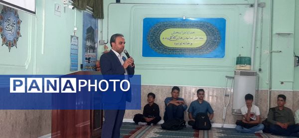 مراسم روایت‌گری شهدا در دبیرستان شاهد ابوذر غفاری نیشابور 