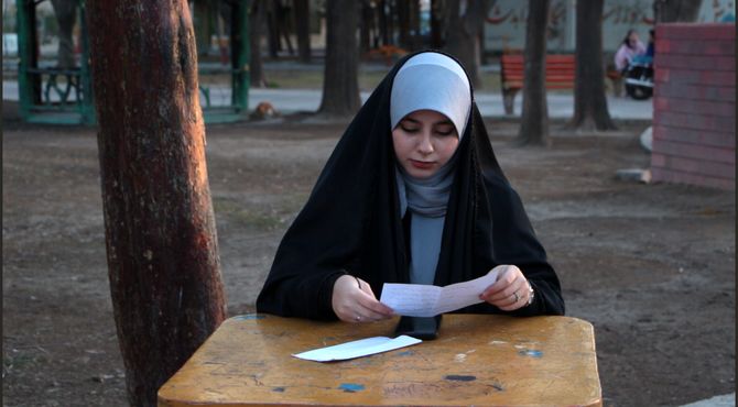 غم که می آید، او نزدیک‌تر میشود