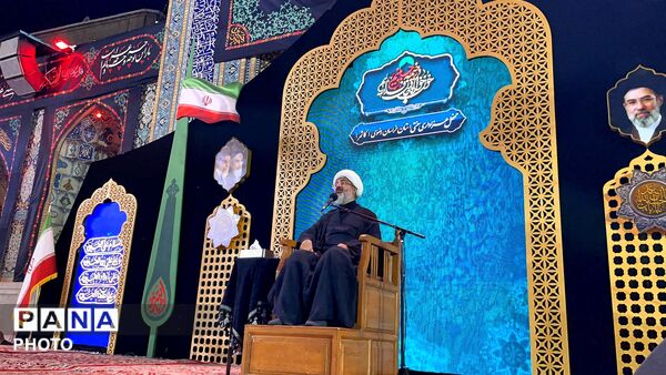 سخنرانی امام جمعه شهرستان کاشمر در حرم مطهر رضوی
