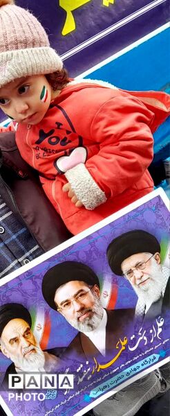 حضور پُررنگ هنرمندان در راهپیمایی روز جهانی قدس