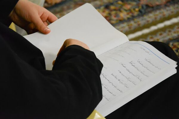برگزاری انجمن ادبی شعر دخترانه در بجنورد 