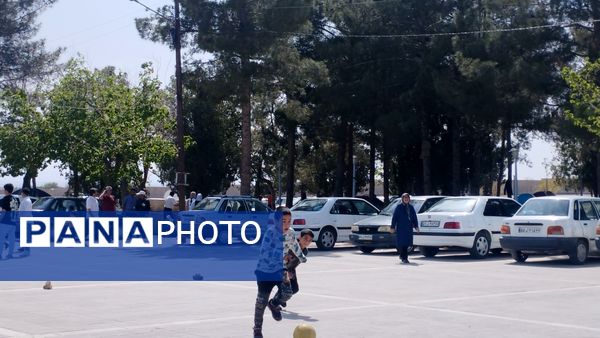 امامزاده سید طاهر الحسینی شهرستان بردسکن میزبان مردم در روز طبیعت