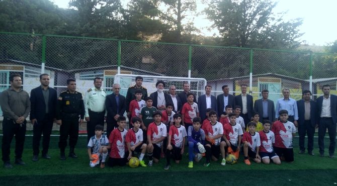 به مناسبت هفته دولت چندین طرح عمرانی در شهرستان ایوان افتتاح شد 