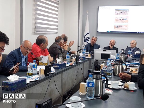 اولین جلسه هیئت مدیره مجمع خیرین مدرسه‌ساز خراسان رضوی در سال جدید