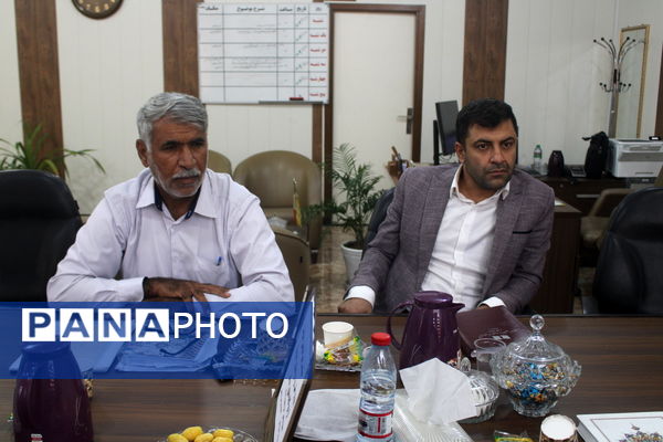 نشست هم‌اندیشی معاونت پرورشی و فرهنگی و مدیران اردوگاه‌های استان بوشهر