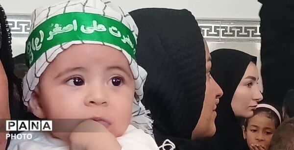 برگزاری همایش باشکوه شیرخوارگان حسینی با حضور خانواده‌ها و نوزادان