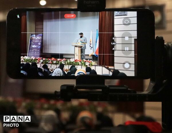 آغاز دوره خبرنگار محله ۲